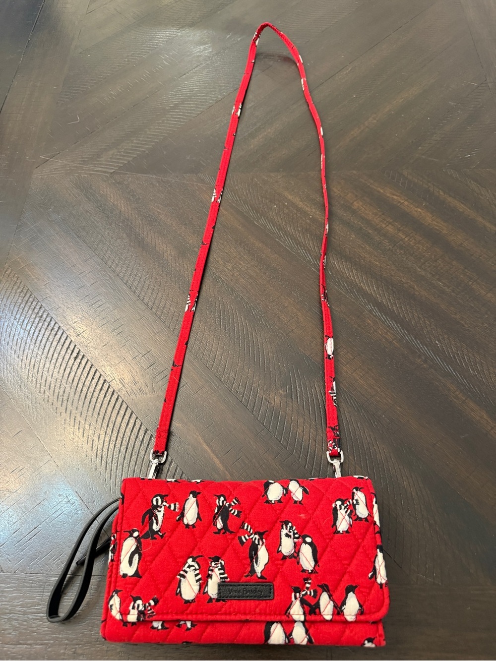 Vera Bradley Red Quilted Penguin Crossbody Wallet ❤️